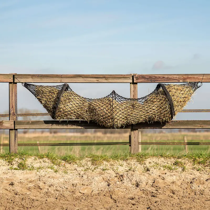 Agradi Horse Tunnel-Style Hay Net (5X5 Cm) – Black 1