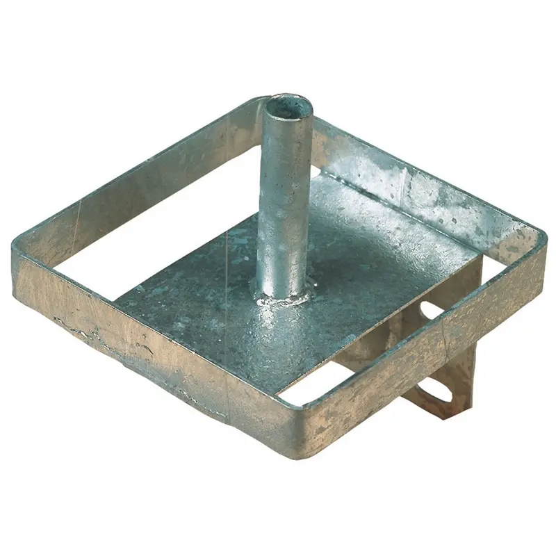 Kerbl Galvanized Mineral Lick Block Holder 1