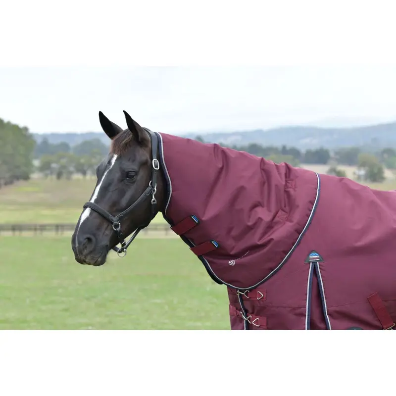 Weatherbeeta Comfitec Essential Turnout Neck Cover – 220G, Burgundy & Navy 1